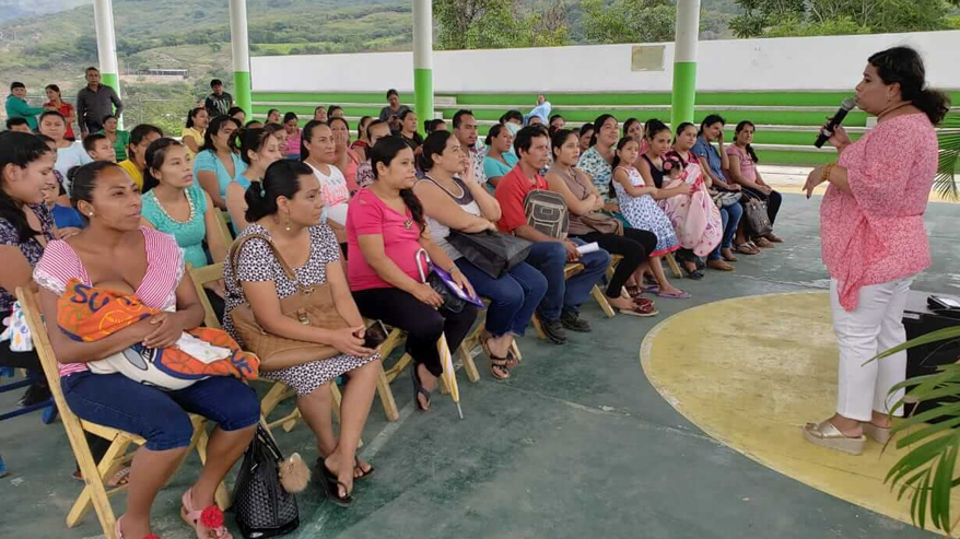 Entrega de Cunas Buenavista de Cuellar, Guerrero
