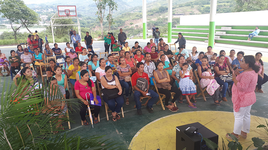 Entrega de Cunas Buenavista de Cuellar, Guerrero